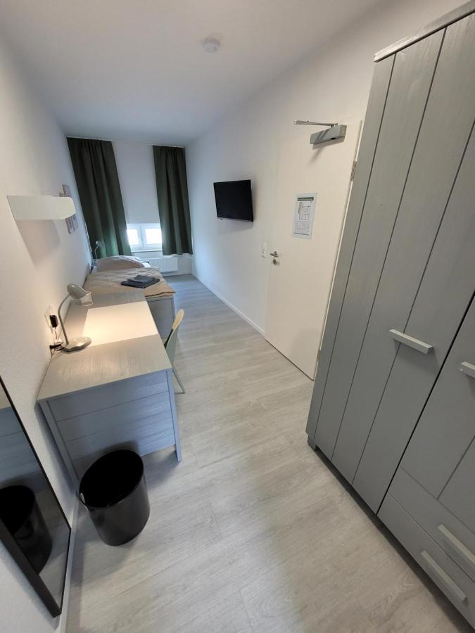 Guesthouse Wi Rooms Jülich Eksteriør billede