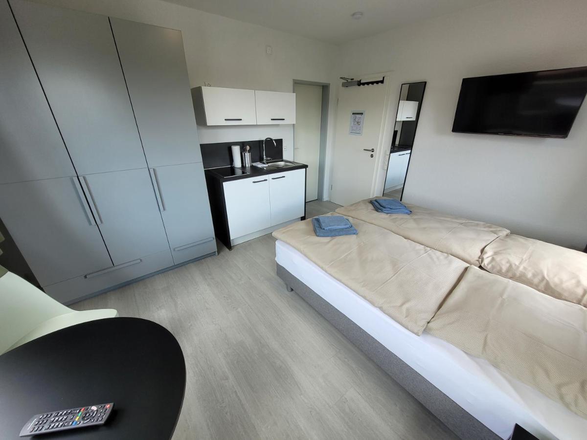 Guesthouse Wi Rooms Jülich Eksteriør billede