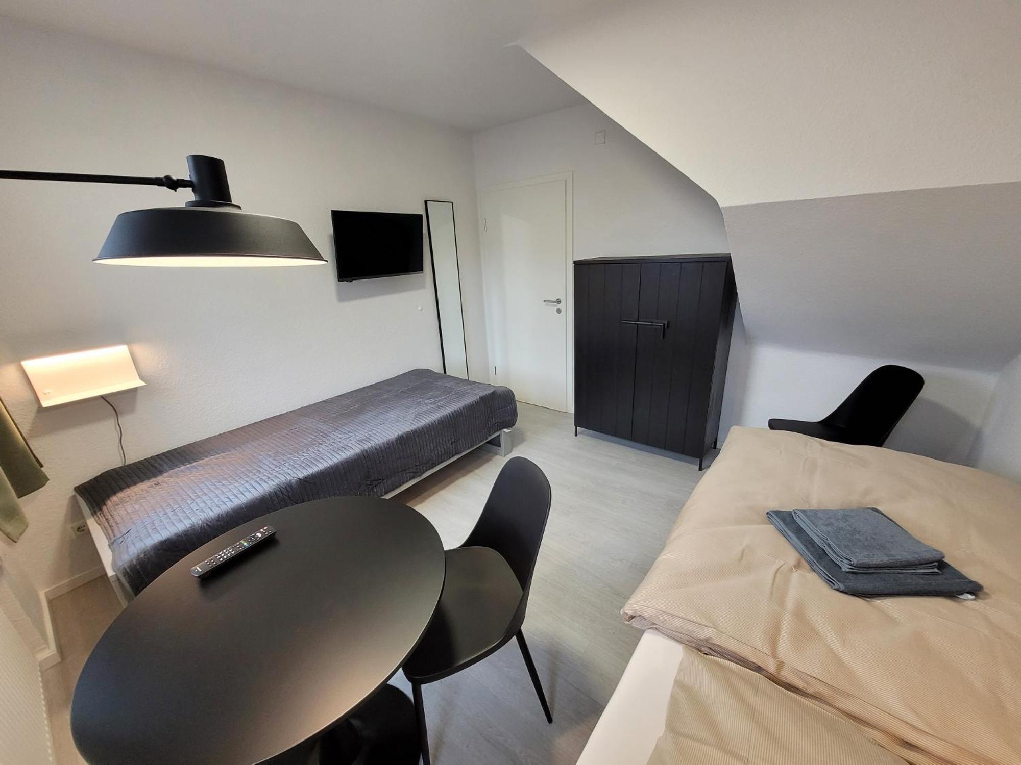 Guesthouse Wi Rooms Jülich Eksteriør billede